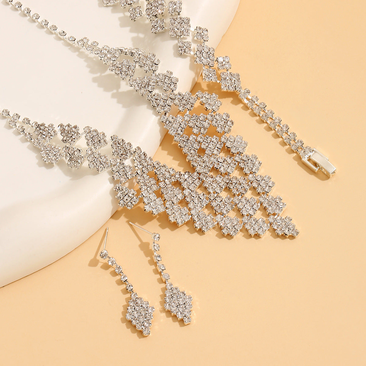 Diamond-shaped Jewelry Necklace Bracelet Earrings For Women