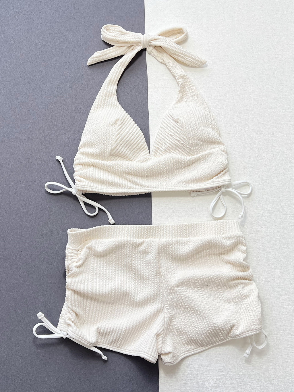 Womens Two-Piece Swimsuit Elegant Solid-Color Triangle Bikini With Ribbed Detailing