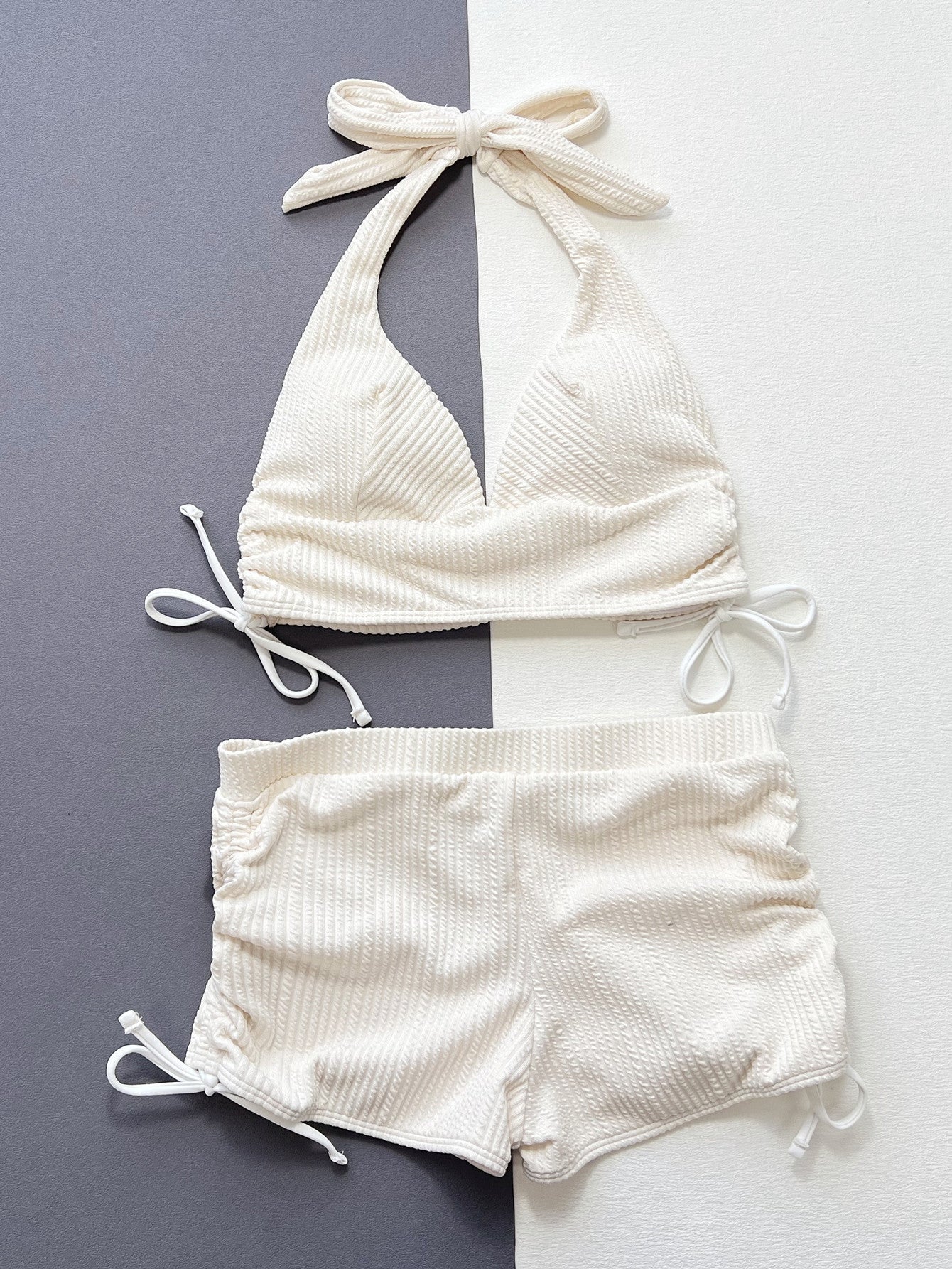 Womens Two-Piece Swimsuit Elegant Solid-Color Triangle Bikini With Ribbed Detailing