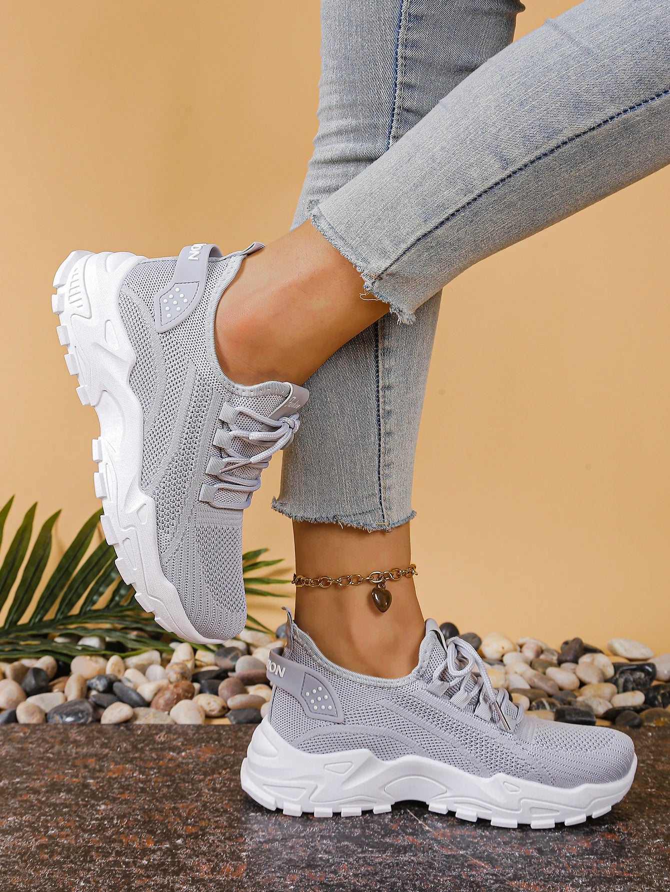 Woman shoes Leopard print sneakers lightweight and breathable women's casual sneakers sale shoes with free shipping
